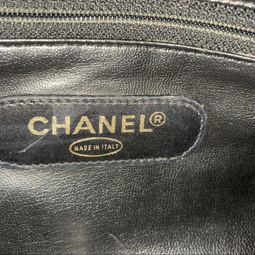 SALE!!! 🎉🎉🎉Chanel Vintage Lambskin Diamond Stitch Boston Bag - Picture 10 of 16